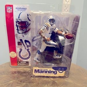 FINAL OFFER! LIMITED EDITION HALL OF FAMER PEYTON MANNING Figure- NEVER OPENED